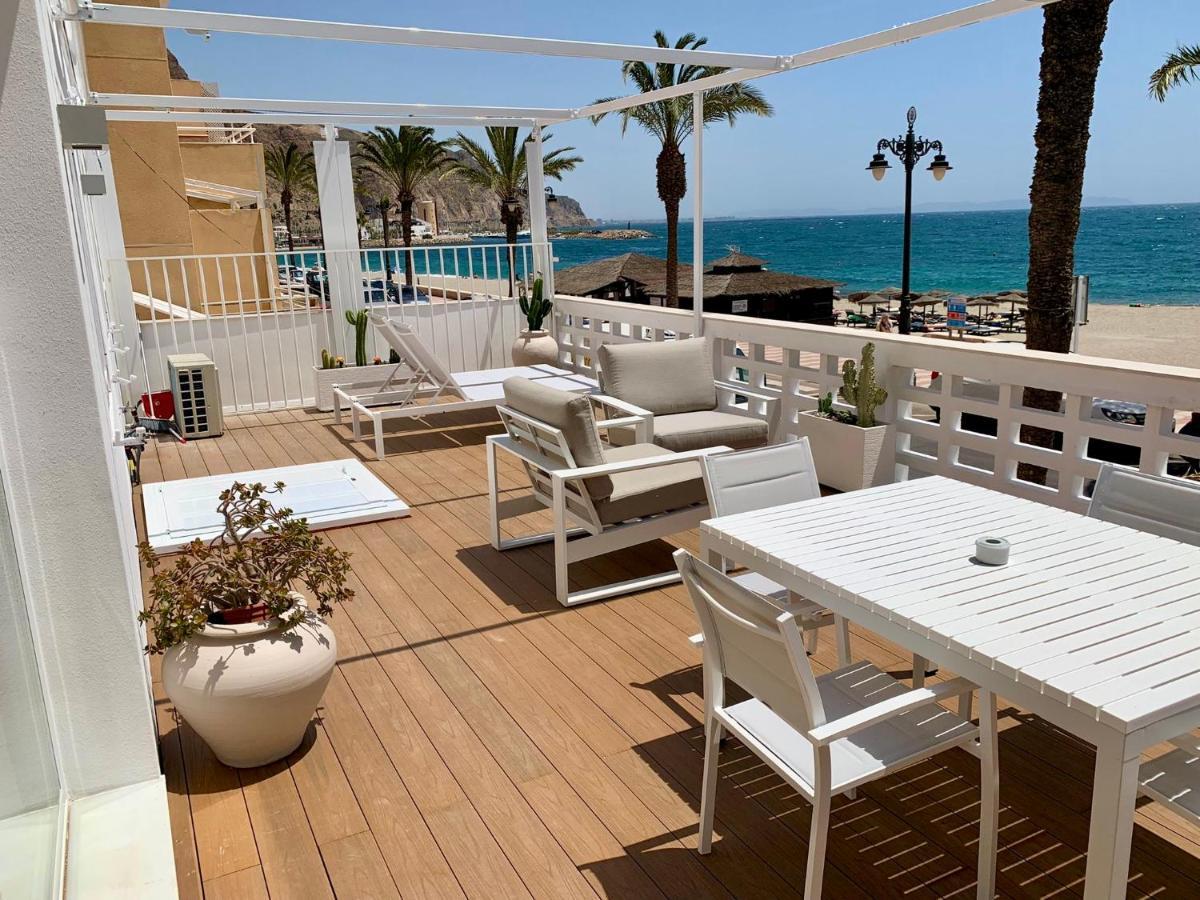 Apartment Paseo Aguadulce  Exterior photo